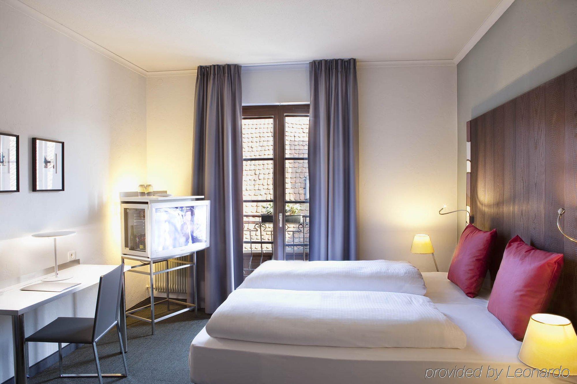 Hotel Le Colombier Obernai Room photo